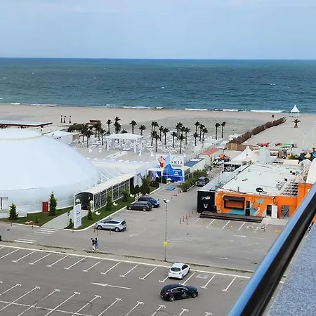 Lux Tropical Garden Sea View Apartment Mamaia